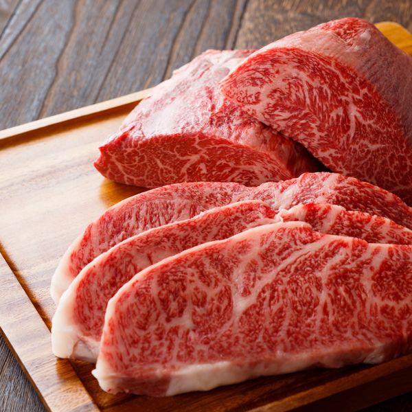 甲府で人気のある焼肉ジュゲンは柔らかい和牛をご提供しております